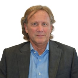 Portrait of Dr David Cochrane
